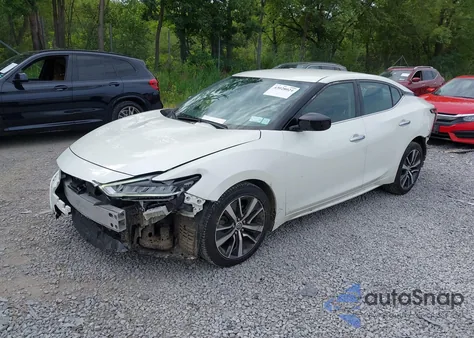 2019 Nissan Maxima 3.5 S z USA, uszkodzony, nr VIN 1N4AA6AV4KC381552